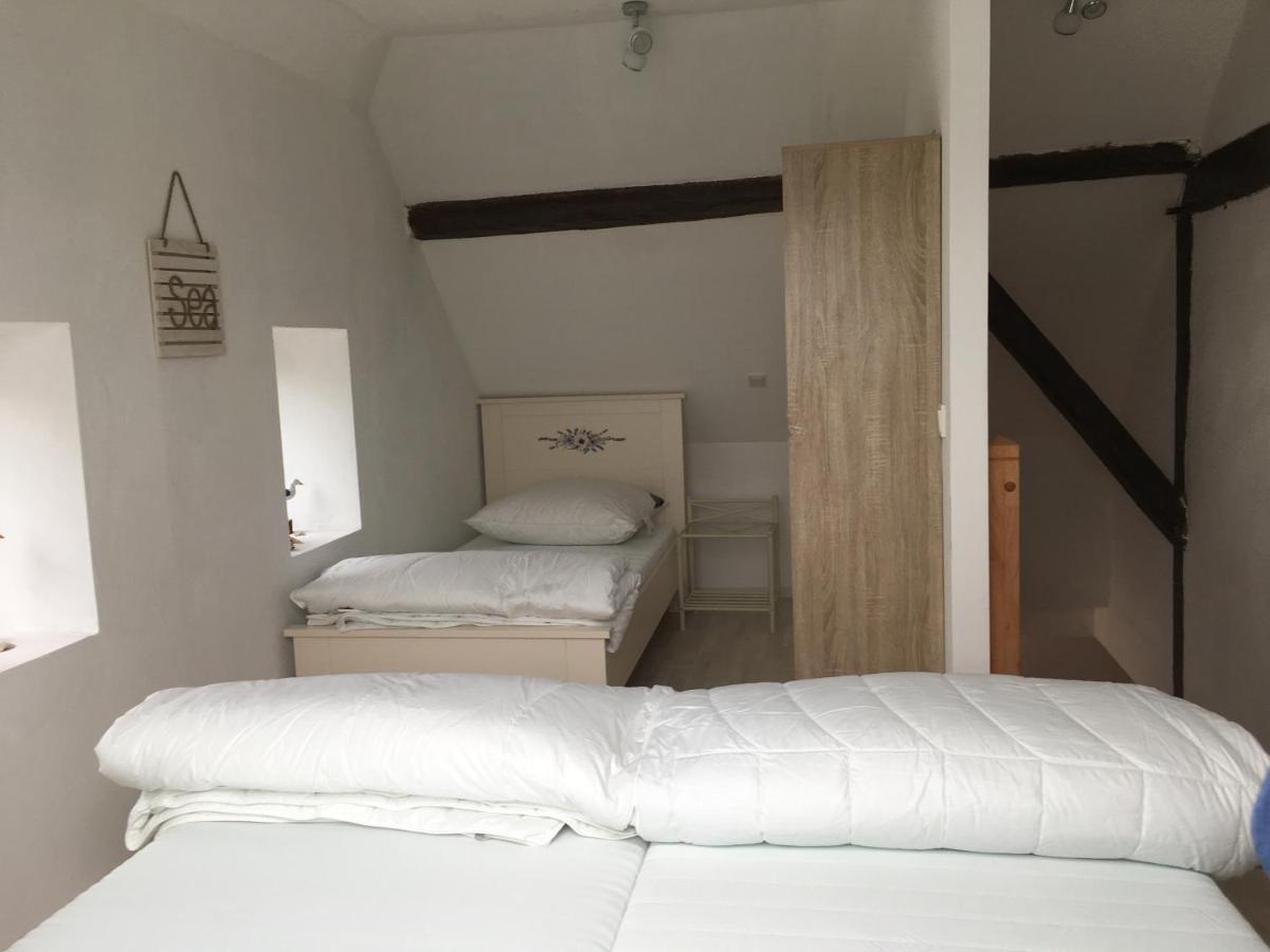 Appartement Marijanas Ferienhof 2, Urlaub Mit Viel Platz Zwischen Dornumersiel Und Bensersiel, Gehoert Zum Cafe Kunterbunt à Holtgast Extérieur photo