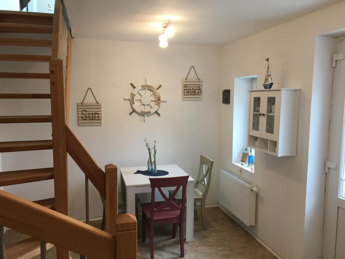 Appartement Marijanas Ferienhof 2, Urlaub Mit Viel Platz Zwischen Dornumersiel Und Bensersiel, Gehoert Zum Cafe Kunterbunt à Holtgast Extérieur photo