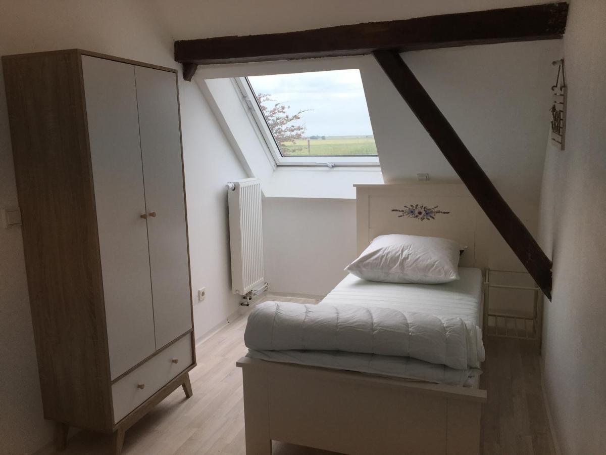 Appartement Marijanas Ferienhof 2, Urlaub Mit Viel Platz Zwischen Dornumersiel Und Bensersiel, Gehoert Zum Cafe Kunterbunt à Holtgast Extérieur photo